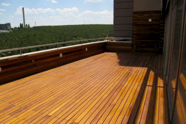 İroko Ahşap Teras Kaplama