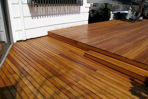 İroko -İreko- Dış Mekan Zemin Kaplama